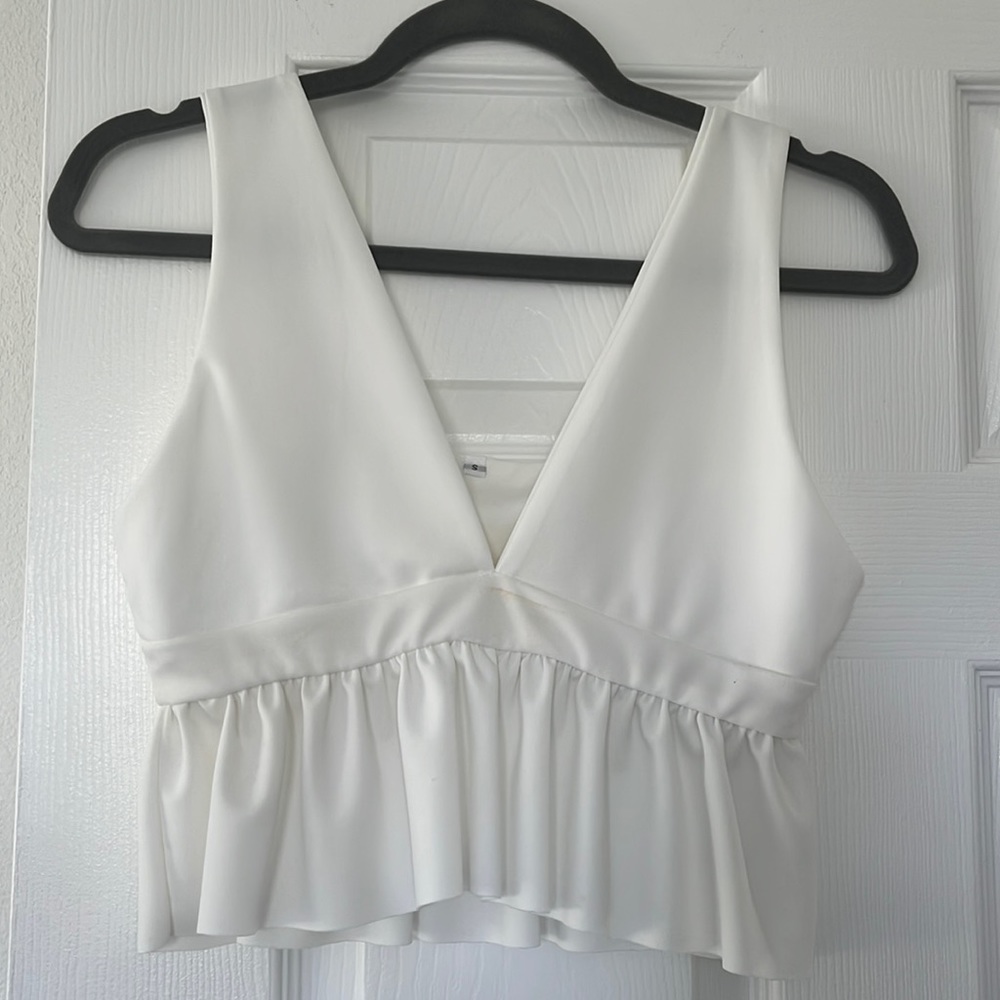 White tank